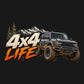 4x4 LIFE - пясъчнобял и оранжев надпис, реалистичен джип, планини и два бора