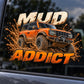 MUD ADDICT - близка визуализация на offroad стикера върху автомобилно стъкло