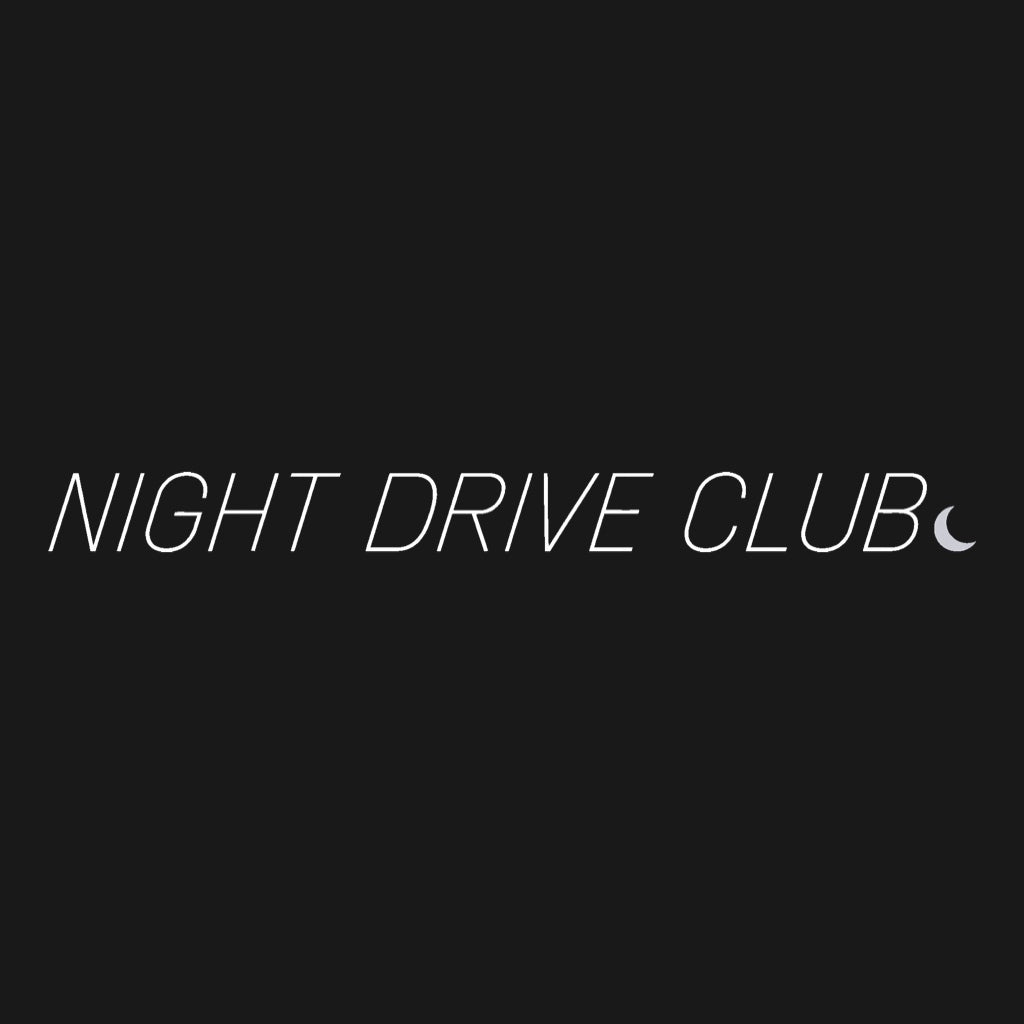 Night Drive Club - бял надпис и светлосив полумесец, тъмният фон е само за визуализация